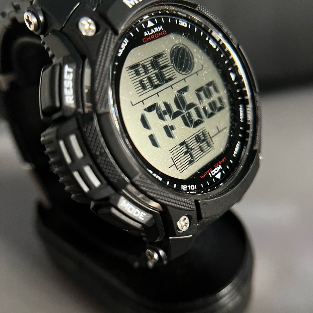 Miykon Men's Water Resistant WAtch - New with Tags